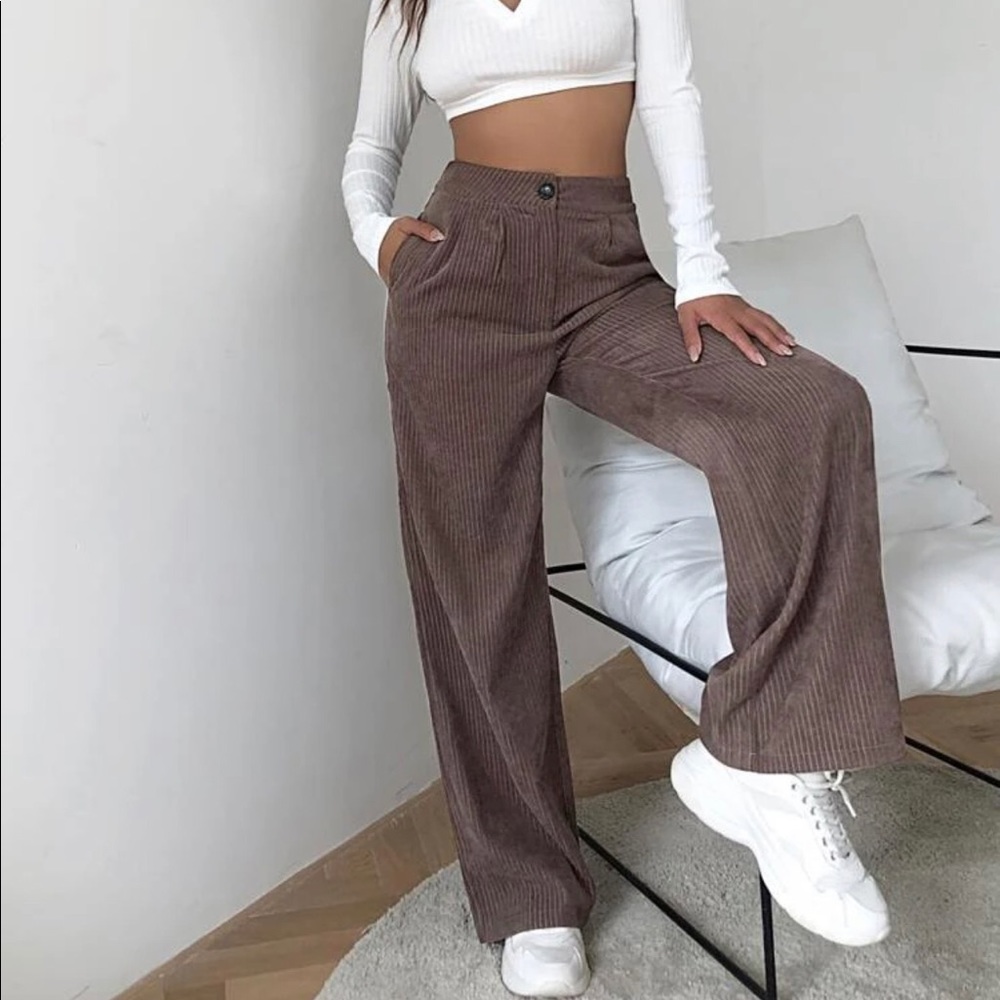 NWOT High Waisted Cord Wide Leg Pants